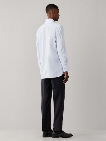Coupe regular Chemise Hackett London en bleu