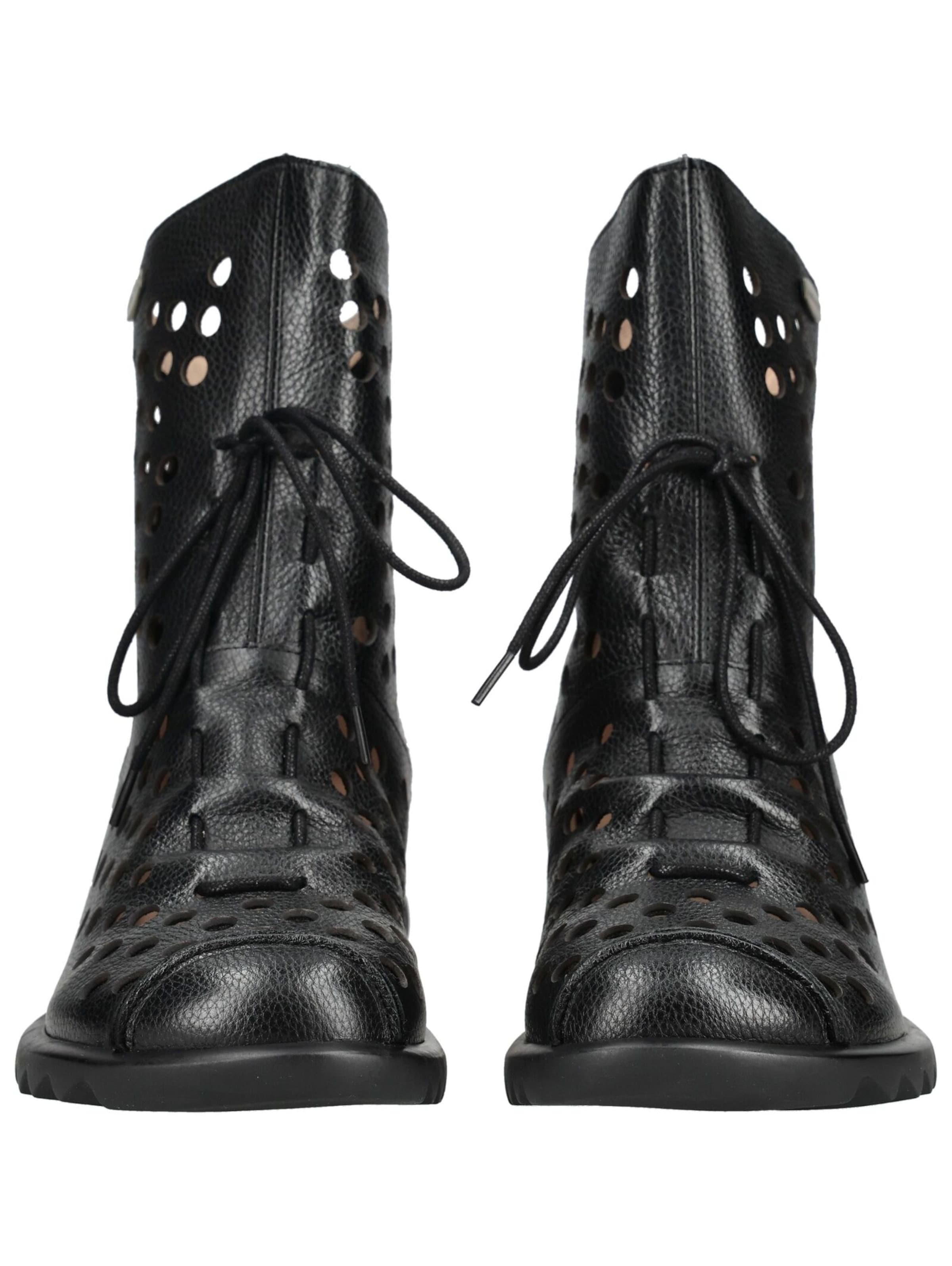 Stivaletto stringato di Laura Vita in nero