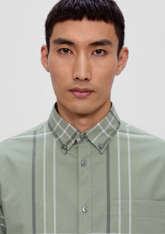 s.Oliver Regular fit Button Up Shirt in Green