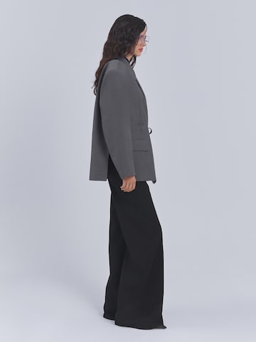 Blazer 'WRAP OVERSIZED BLAZER' AEMMI en gris