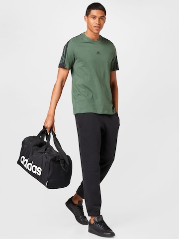 Effilé Pantalon de sport 'Essentials Feelvivid  Fleece Straight' ADIDAS SPORTSWEAR en noir