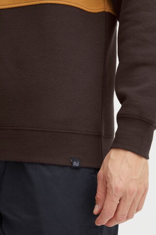 BLEND Sweatshirt in Braun