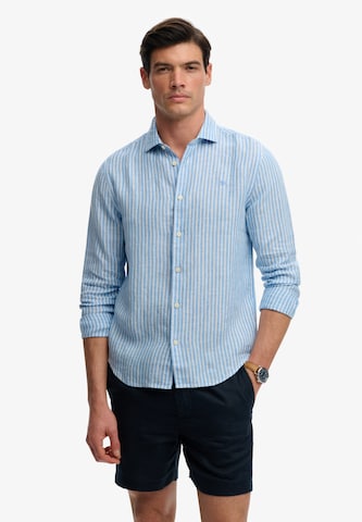 Coupe regular Chemise Superdry & Co en bleu : devant