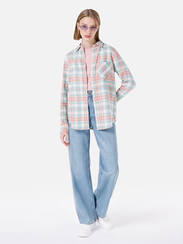 Colin's Blouse in Pink