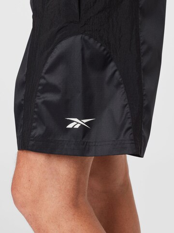 Reebok Regular Sportbroek in Zwart