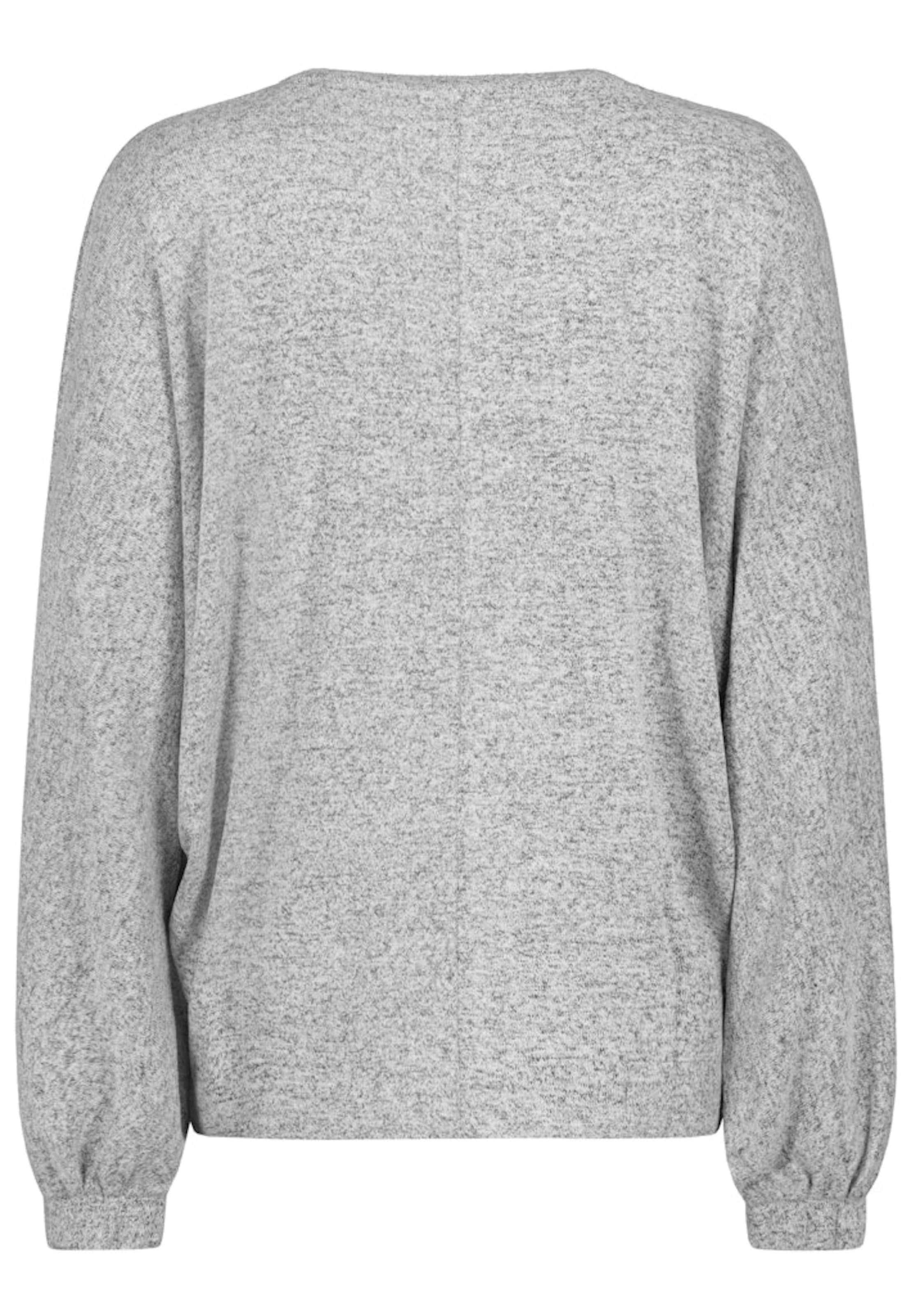 Sublevel Sweater in Grey