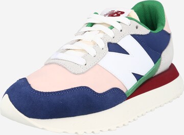 new balance Låg sneaker '237' i rosa: framsida