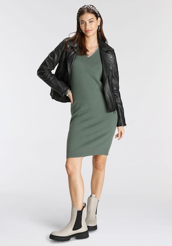 TAMARIS Knitted dress in Green