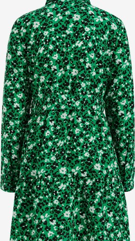 Rochie de la WE Fashion pe verde