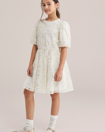 WE Fashion Dress in White
