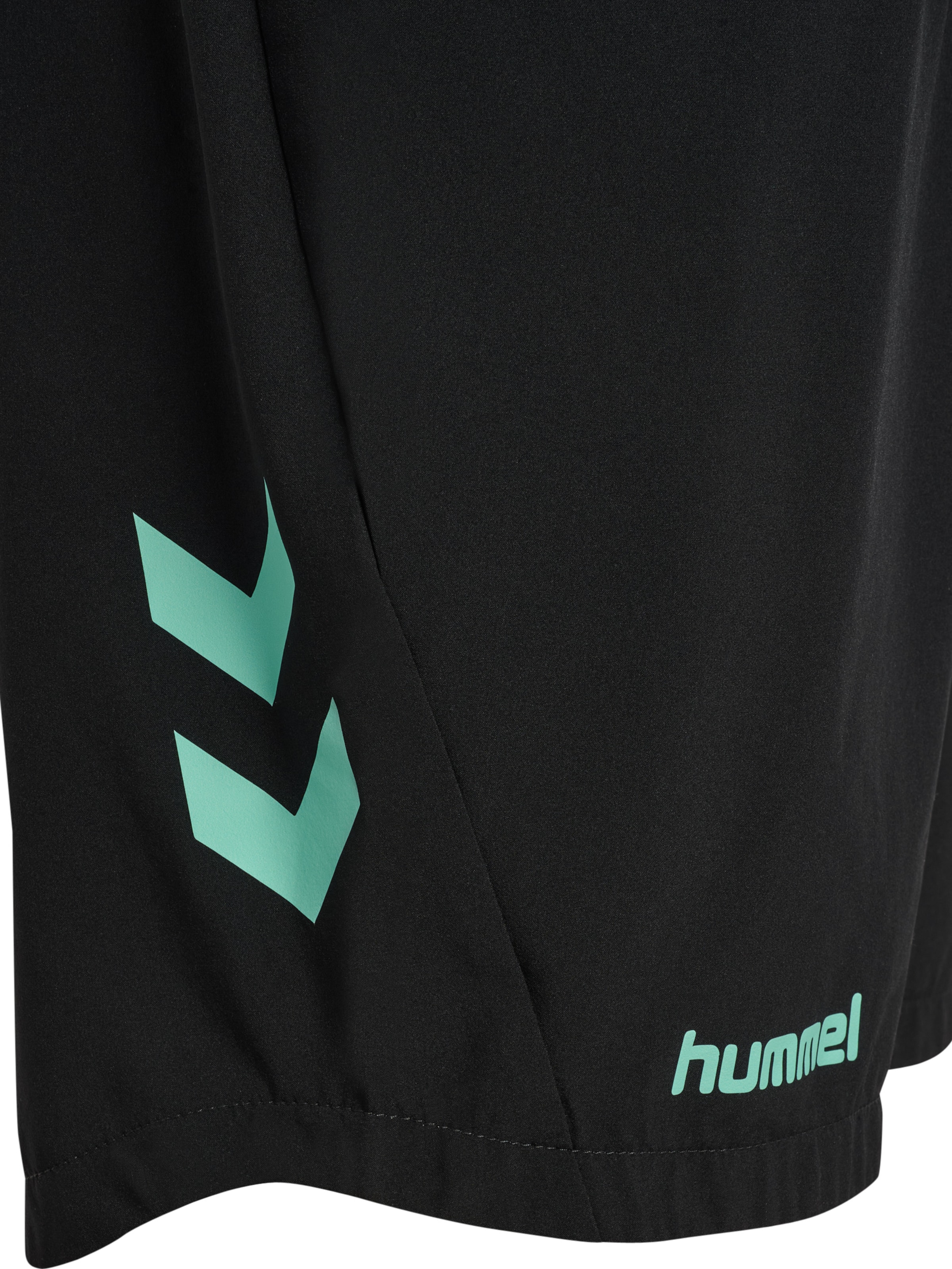 Hummel Regular Sportbroek in Zwart