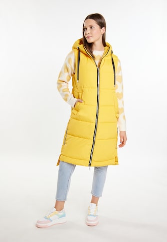 MYMO Vest in Yellow: front