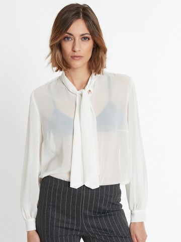 Ana Alcazar Blouse ' Swanea ' in White: front