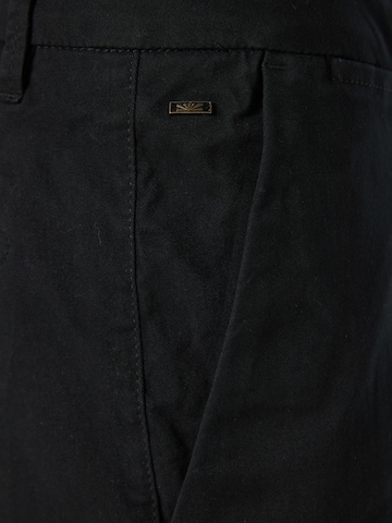 regular Pantaloni chino di Funky Buddha in nero