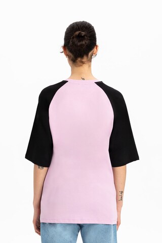 T-shirt UNIQVIBE en rose