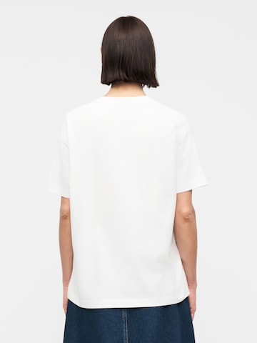 Abercrombie & Fitch Μπλουζάκι σε λευκό