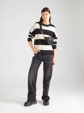 Pull-over 'Ma44ya' Hailys en noir : devant