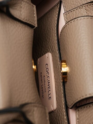 Coccinelle Handtasche‌ in Grau