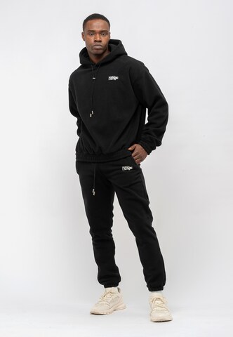 Tom Barron Tracksuit in Black