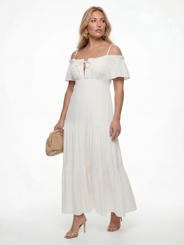 CITA MAASS Платье в Белый
