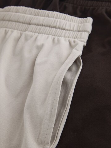 Next Pyjama in Beige