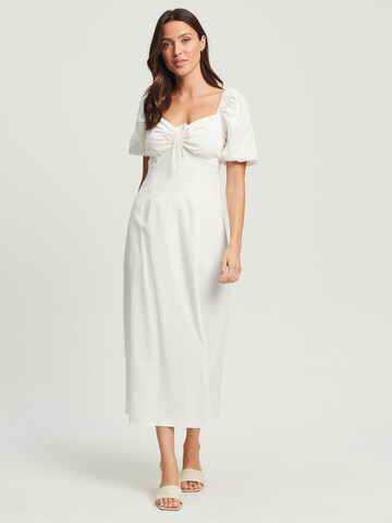 Calli Φόρεμα 'MADDI' σε λευκό: μπροστά