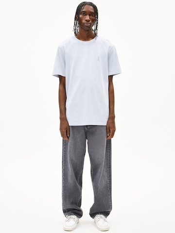 ARMEDANGELS T-Shirt ICONIC Å MAARKOS GMT DYE (GOTS) in Blau