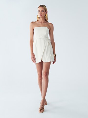 BWLDR - Vestido 'Tyran' en beige