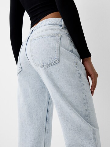 Bershka Regular Jeans in Blue