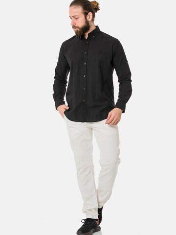 Coupe slim Chemise 'CH199' CIPO & BAXX en noir