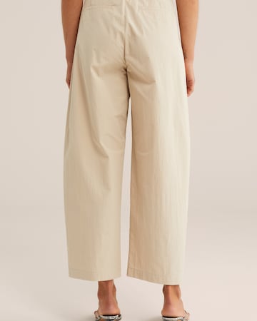 WE Fashion Sod Hlače z naborki | bež barva