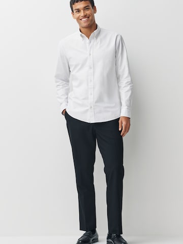 Coupe slim Chemise Next en blanc