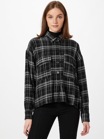 Herrlicher Blouse in Black: front