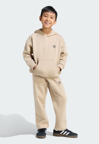 ADIDAS ORIGINALS Joggingpak in Beige: voorkant