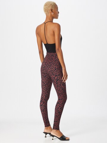 Skinny Leggings 'Kylie' ABOUT YOU en rouge