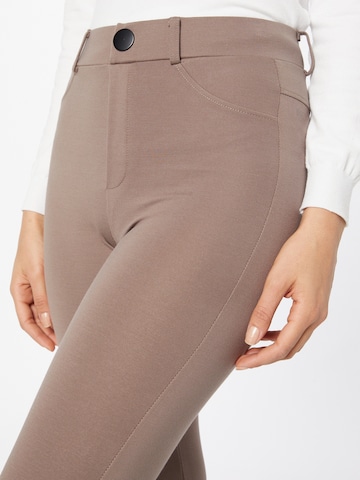 PIECES Skinny Trousers 'Karla' in Brown