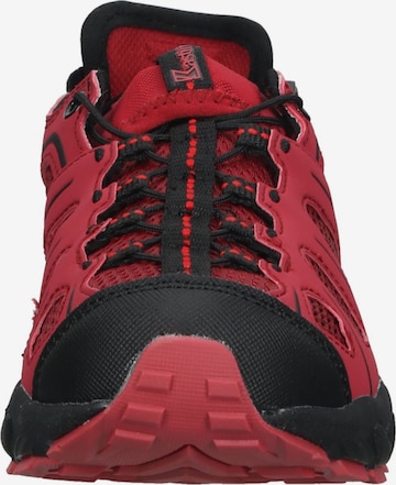 Chaussure de sport à lacets Kastinger en rouge