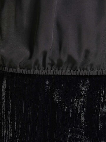 MADELEINE Blouse in Zwart
