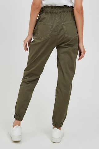 Oxmo Tapered Hose 'CONZI' in Grün