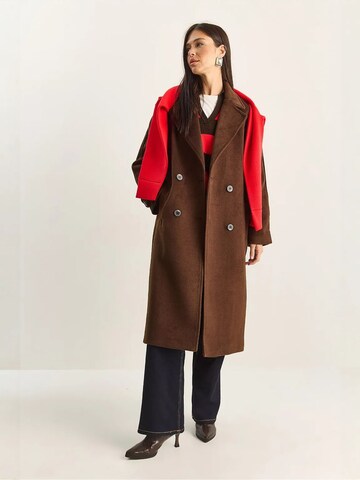 Bianco Lucci Tussenmantel in Bruin