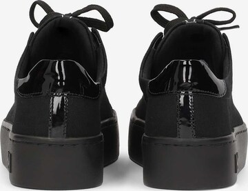 Sneaker low de la Kazar pe negru