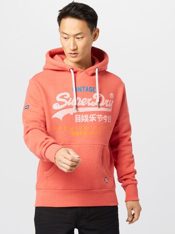 Sweat-shirt Superdry en rouge : devant