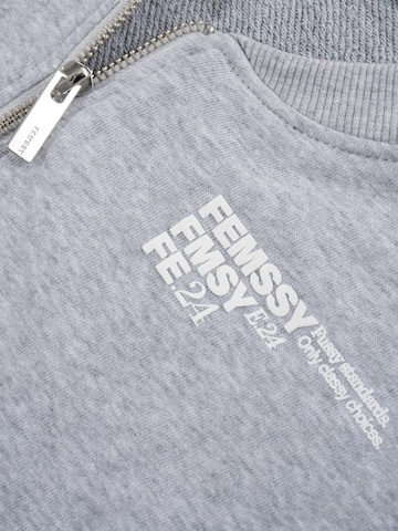 Sweat-shirt FEMSSY en gris