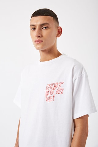 Dr. Denim - Camiseta 'Trooper' en blanco