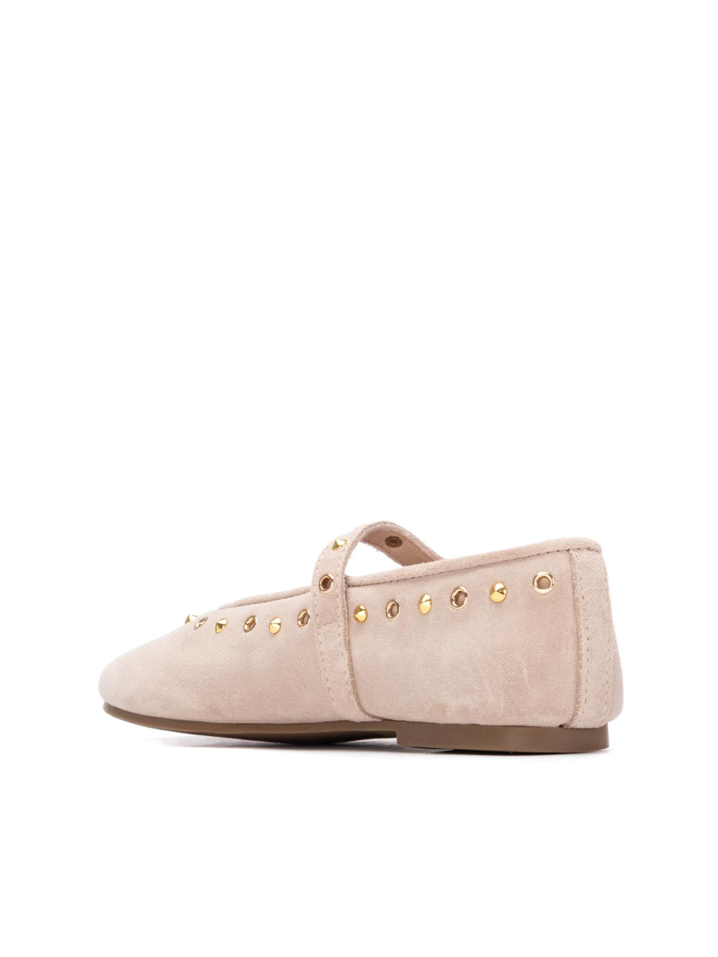 Xti Ballet Flats in Beige