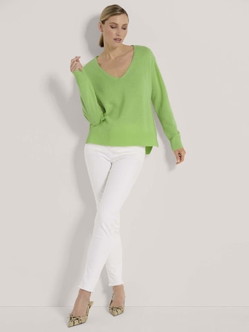 MADELEINE Pullover in Grün