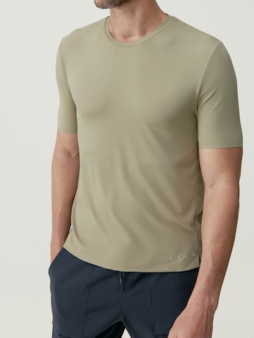 T-Shirt fonctionnel ' Nadym ' Born Living Yoga en beige