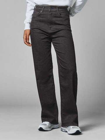 Pepe Jeans Regular Jeans in Black: front