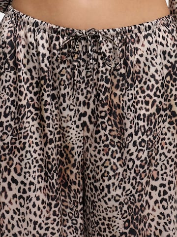Pantaloncini da pigiama 'Satin Pyjamahose' di cfab (formerly creamy fabrics) in beige