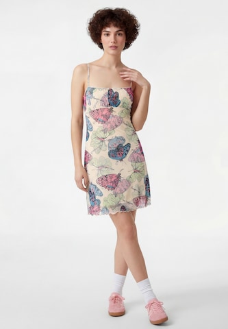 MYMO - Vestido 'Young Fashion Collection' en beige
